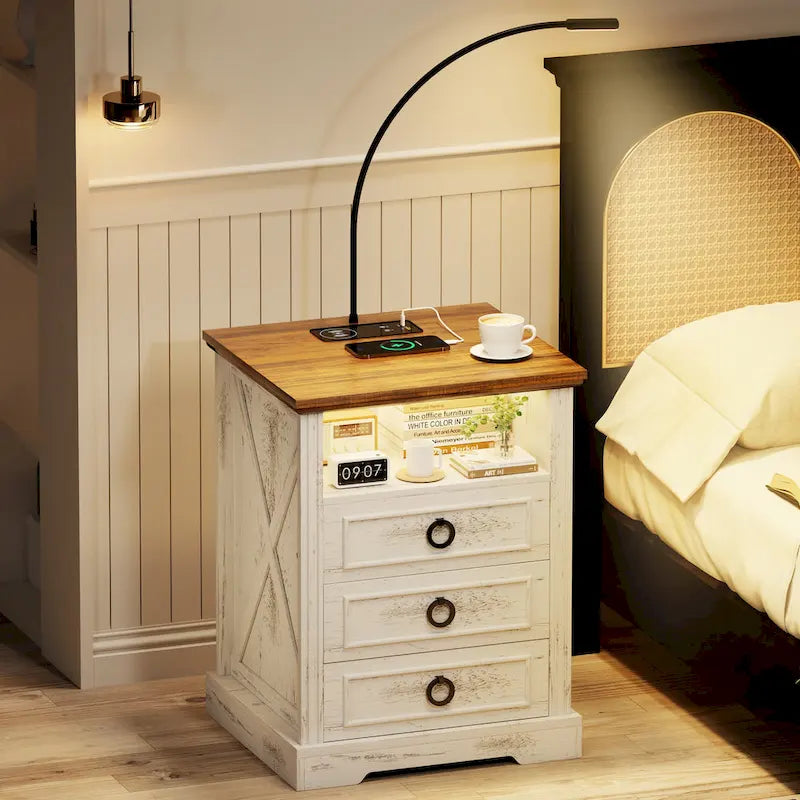 Comodino a 3 cassetti con LED e luce da lettura