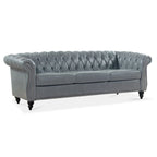 Divano Chesterfield a 3 posti con braccioli arrotolati