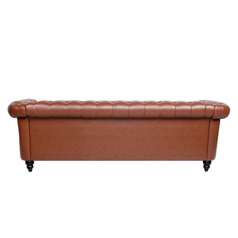 Divano Chesterfield a 3 posti con braccioli arrotolati